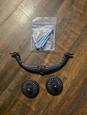 Antique-Style Black Drawer Pulls and Knobs Set